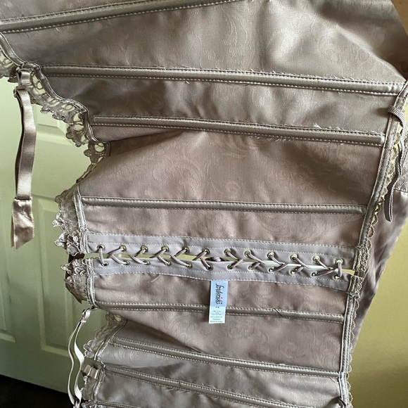 NEW Fredericks of Hollywood corset set - Picture 10 of 11